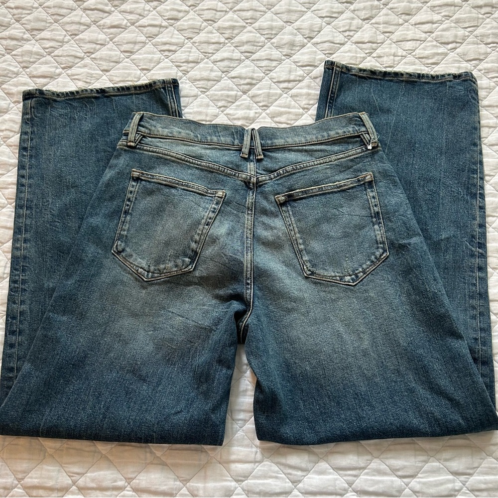 Good American Good Standard High-Rise Baggy Jeans in Dark Denim - Picture 8 of 14